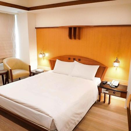 Kao Yuan Hotel - Zhong Zheng Taichung Eksteriør bilde