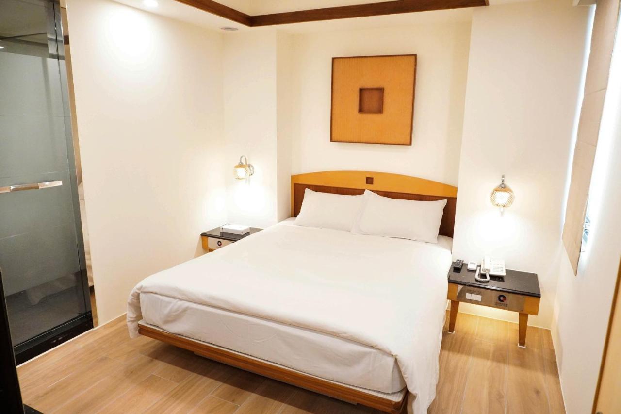 Kao Yuan Hotel - Zhong Zheng Taichung Eksteriør bilde