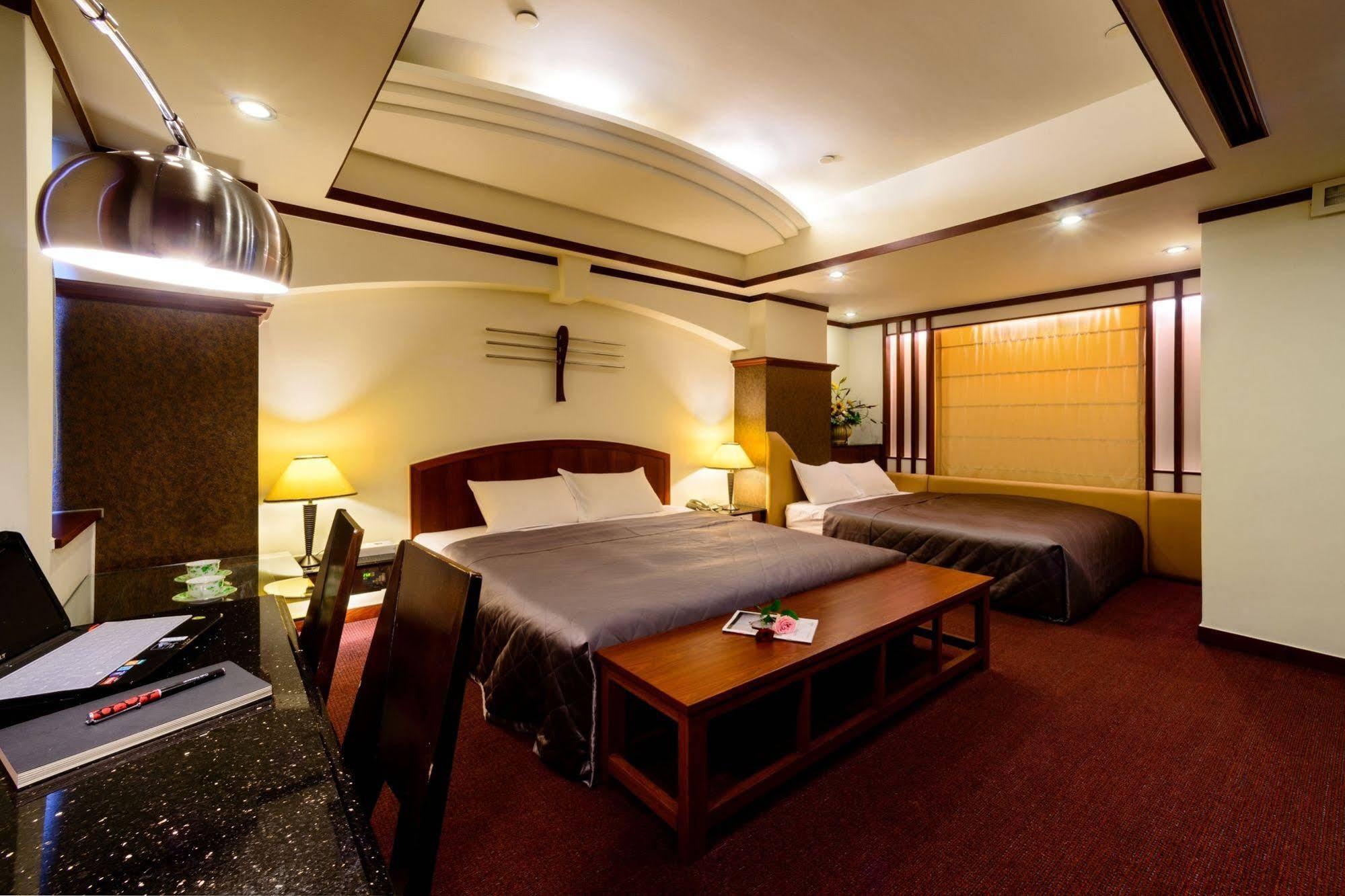 Kao Yuan Hotel - Zhong Zheng Taichung Eksteriør bilde
