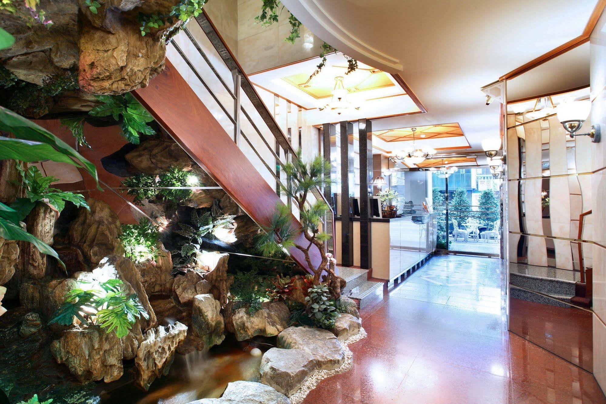 Kao Yuan Hotel - Zhong Zheng Taichung Eksteriør bilde