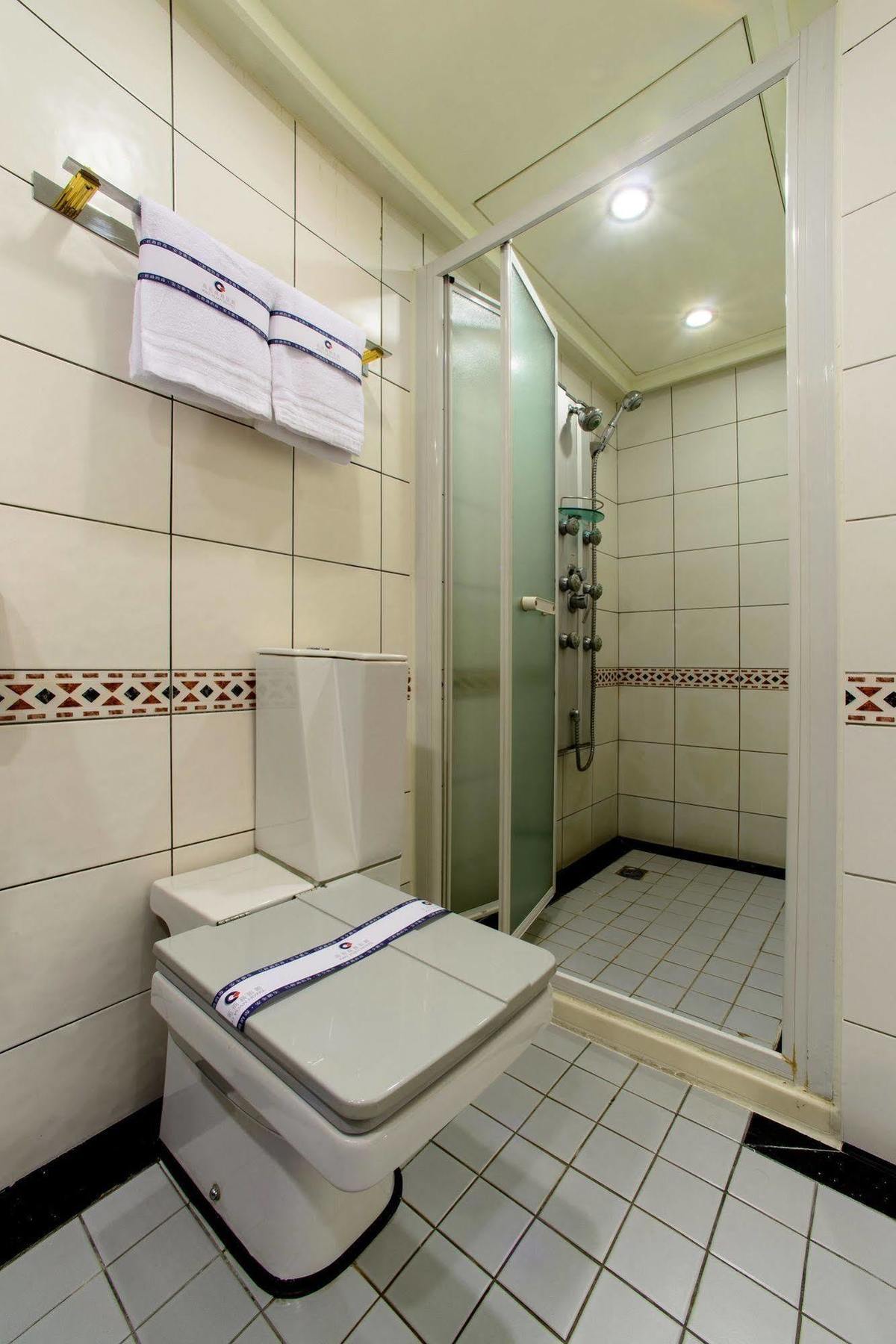 Kao Yuan Hotel - Zhong Zheng Taichung Eksteriør bilde
