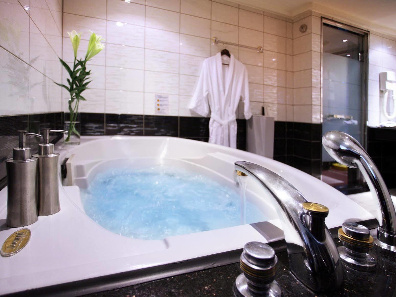 Kao Yuan Hotel - Zhong Zheng Taichung Eksteriør bilde